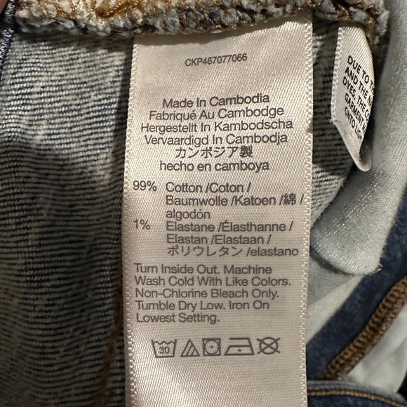 Madewell The Curvy Perfect Vintage Jean in Manorford Wash: Instacozy Edition 31 - Picture 6 of 15